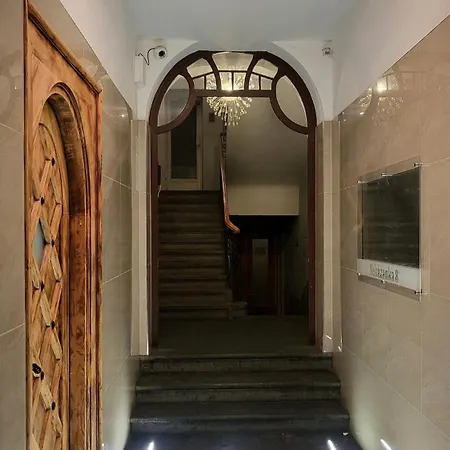 Bohemian In Historic Centre With Air-conditioning Praha