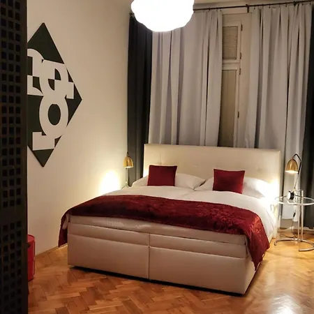 Bohemian In Historic Centre With Air-conditioning *